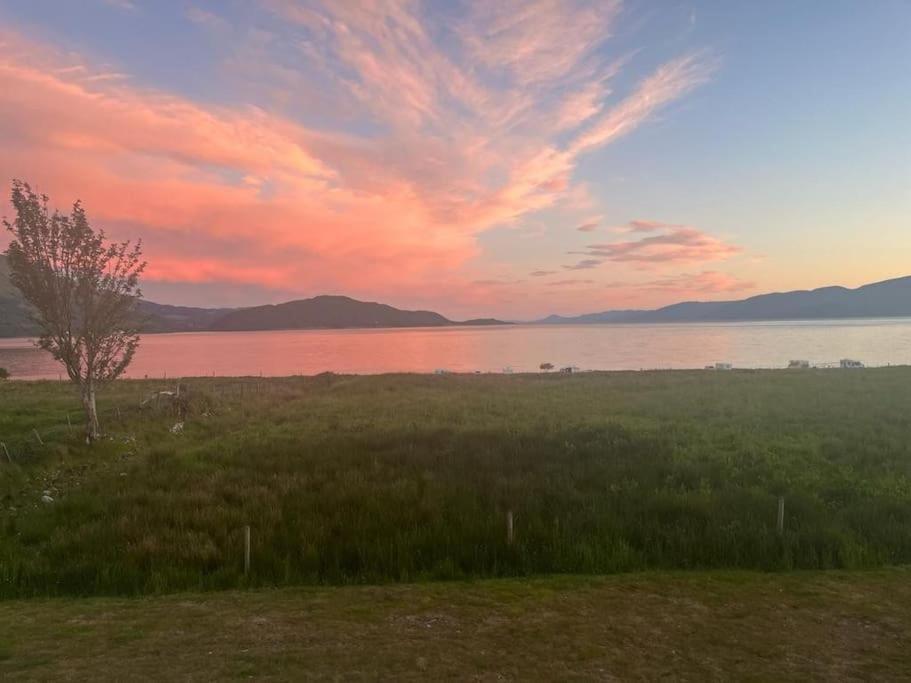 Dalrigh Pod Villa Онич Екстериор снимка